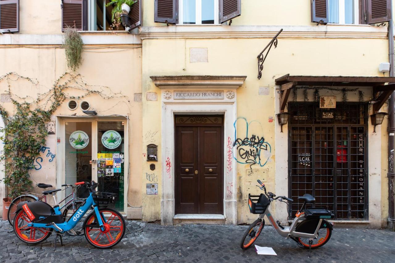 Iflat Magic Apartment In The Heart Of Trastevere Рим Экстерьер фото